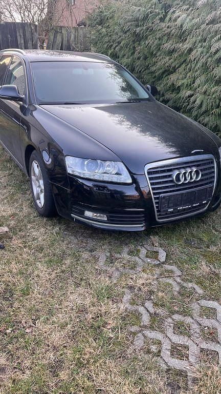 Gebraucht Audi A6 170 PS (125 kW) 2010 Schwarz Limousine