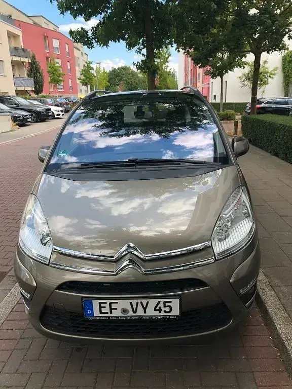 Gebraucht Citroën Grand C4 Picasso Tendance 111 PS (81 kW) 2012 Braun Van / Kleinbus