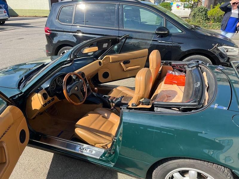Gebraucht Mazda MX5 116 PS (85 kW) 1991 Grün Cabrio