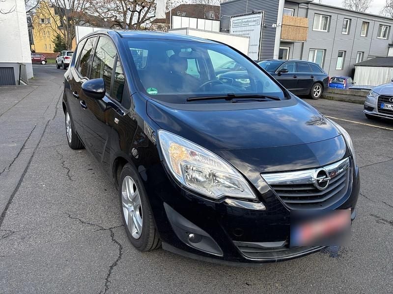Gebraucht Opel Meriva 120 PS (88 kW) 2011 Schwarz Van / Kleinbus