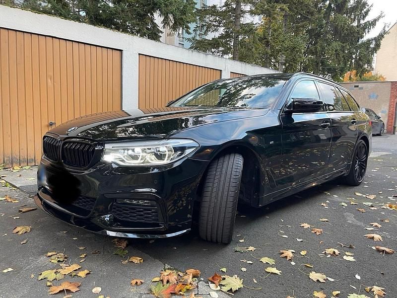 Gebraucht BMW 520 M Sport 184 PS (135 kW) 2018 Schwarz Kombi