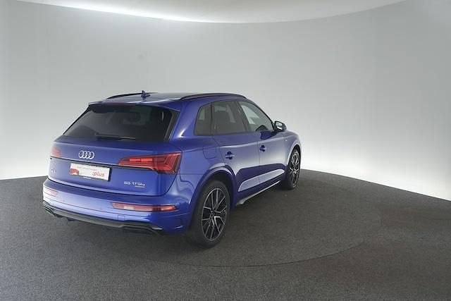 Gebraucht Audi Q5 Ambiente 367 PS (269 kW) 2022 Ultrablau metallic SUV
