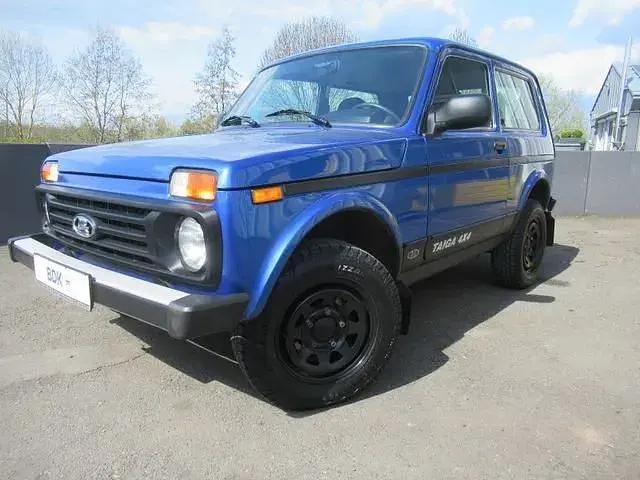Second-hand Lada Taiga 83 CP (61 kW) 2018 Albastru SUV
