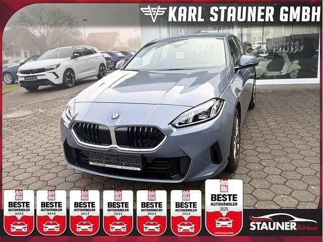 Storm bay metallic (metallic) Gebraucht 2024 BMW 120 Kleinwagen | 27.480 € (Guter Preis) - Bild 1/2