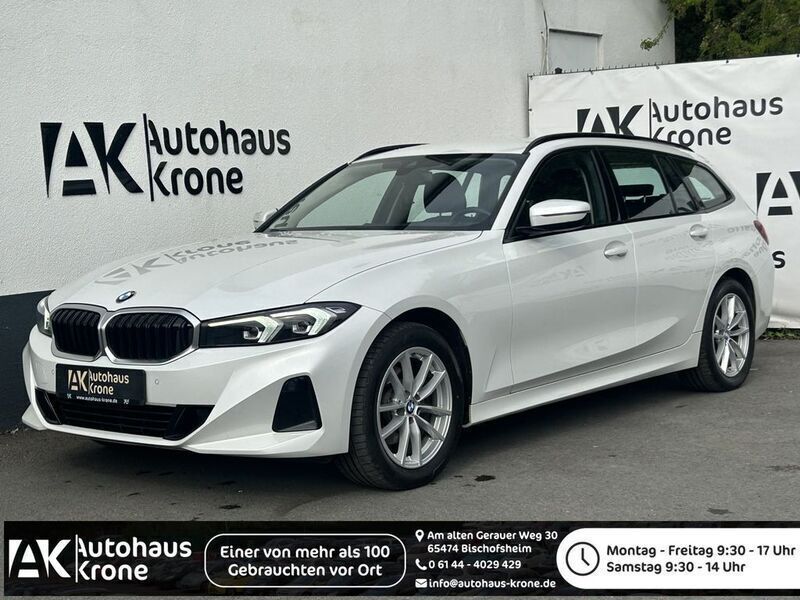 Weiß Gebraucht 2022 BMW 320 Limousine | 29.990 € (Guter Preis) - Bild 1/4