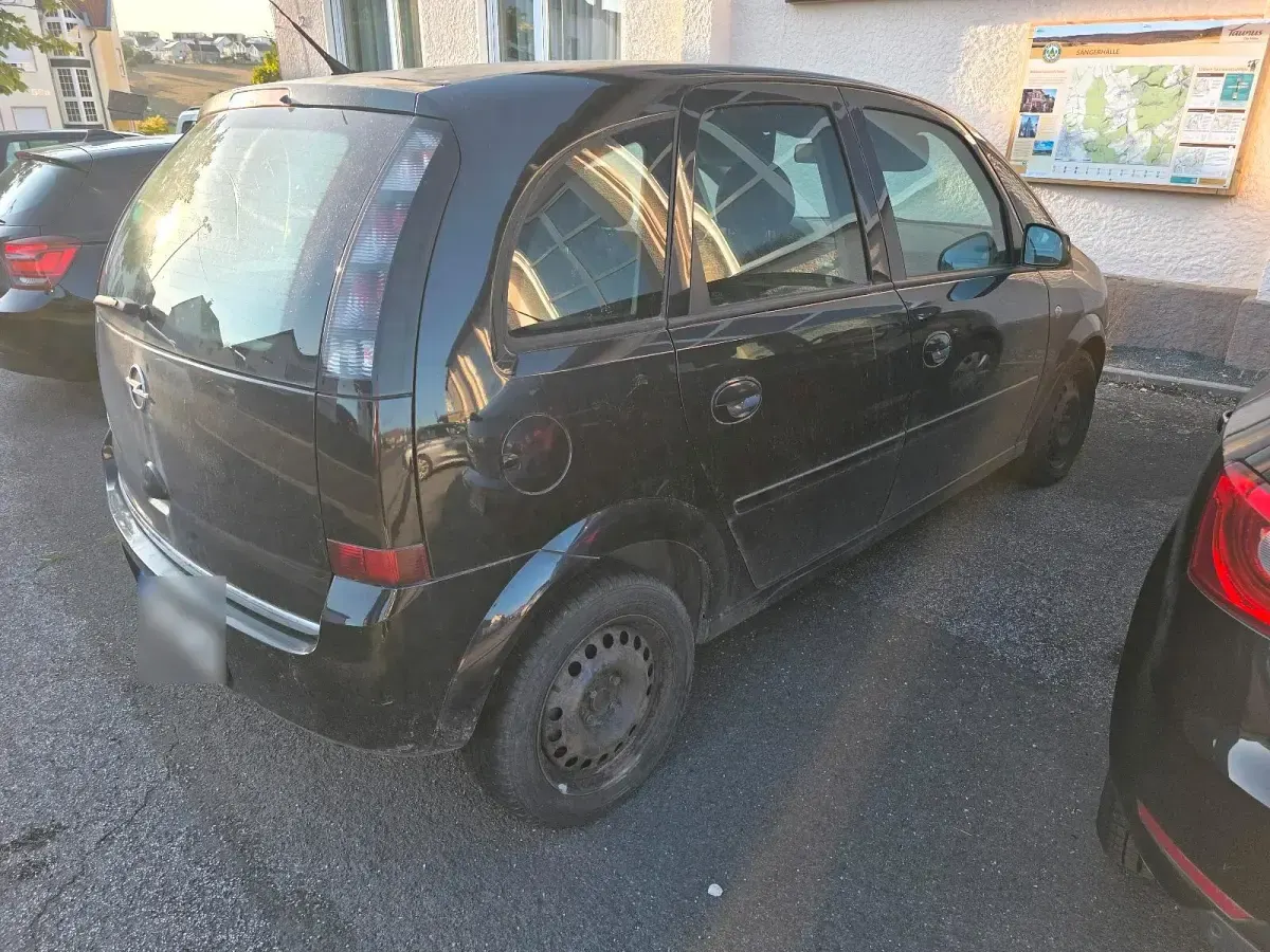 Gebraucht Opel Meriva 90 PS (66 kW) 2005 Schwarz Van / Kleinbus