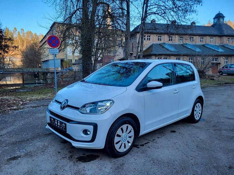 Second-hand VW up! 68 CP (50 kW) 2019 Alb Hatchback