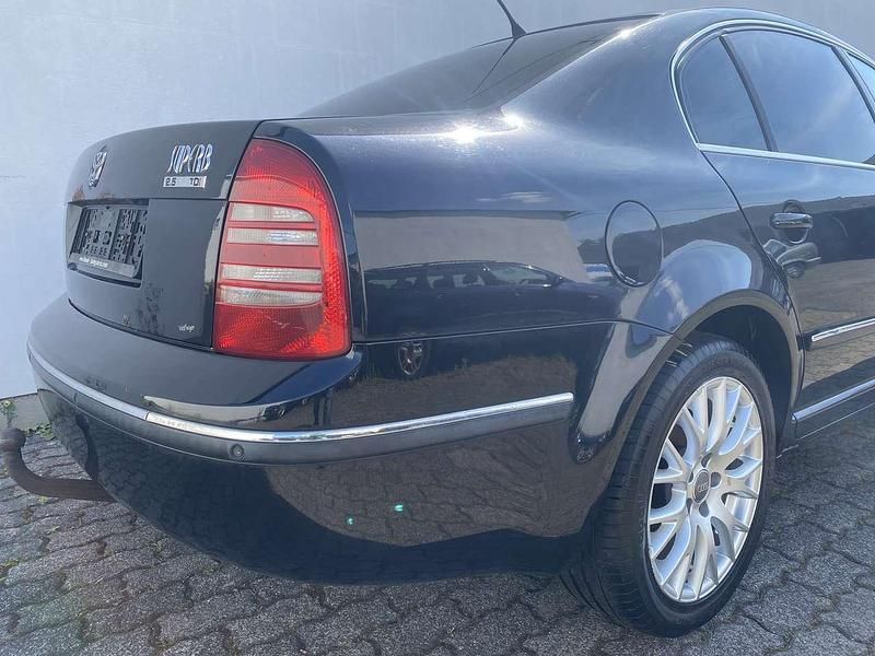 Gebraucht Skoda Superb 155 PS (114 kW) 2002 Schwarz Limousine