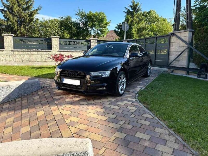 Schwarz Gebraucht 2011 Audi A5 S-Line Coupé | 8.600 € (Etwas zu teuer) - Bild 1/4