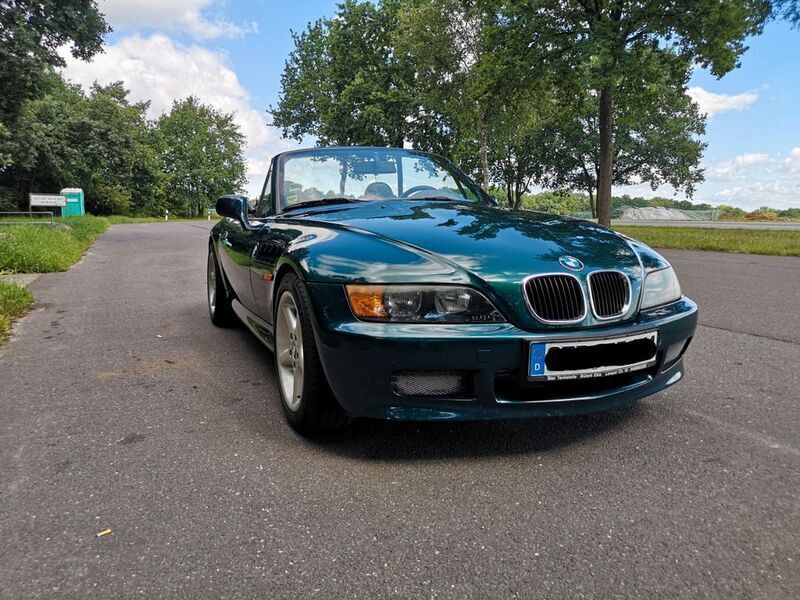 Grün Gebraucht 1996 BMW Z3 Cabrio | 5.950 € (Guter Preis) - Bild 1/4