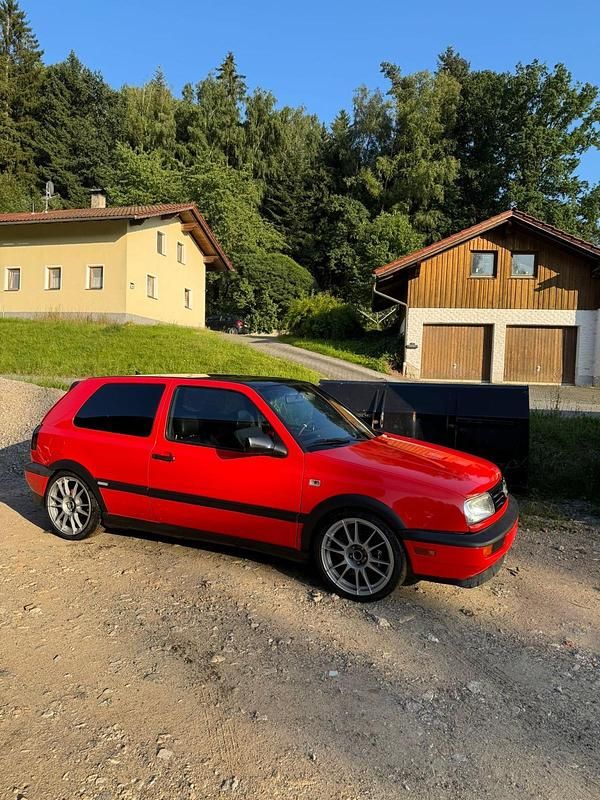 Gebraucht VW Golf III 530 PS (389 kW) 1994 Rot Kleinwagen