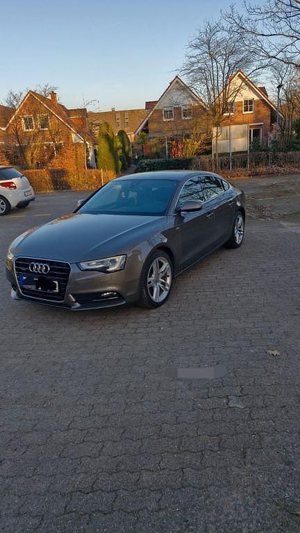 Gebraucht Audi A5 Sportback S-Line 190 PS (139 kW) 2015 Grau Kleinwagen