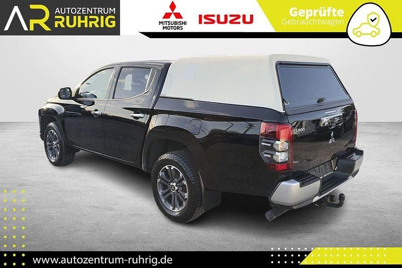 Gebraucht Mitsubishi L200 Plus 150 PS (110 kW) 2022 Schwarz Pickup