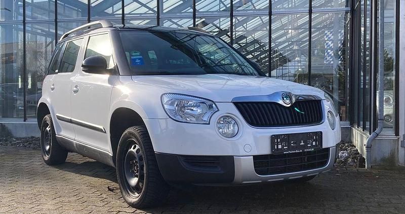 Weiß Gebraucht 2013 Skoda Yeti Adventure SUV | 6.800 € (Fairer Preis) - Bild 1/4