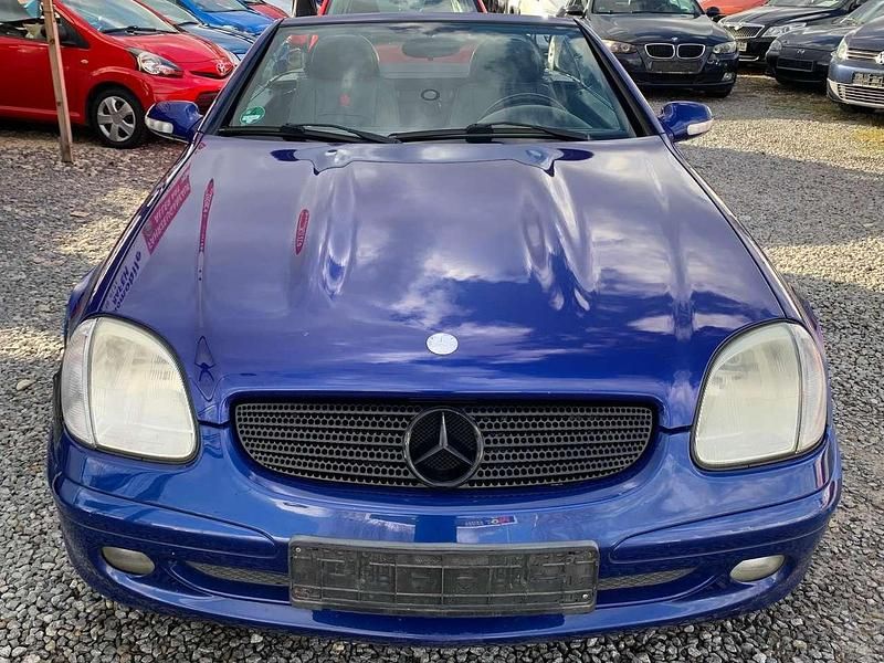 Gebraucht Mercedes SLK200 163 PS (119 kW) 2001 Blau Cabrio