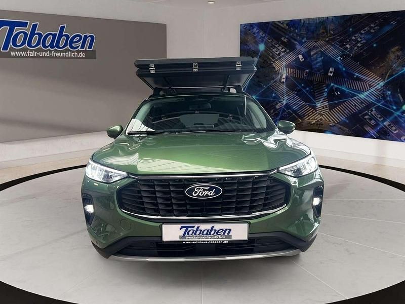 Gebraucht Ford Kuga Titanium 151 PS (111 kW) 2025 Bursting green SUV