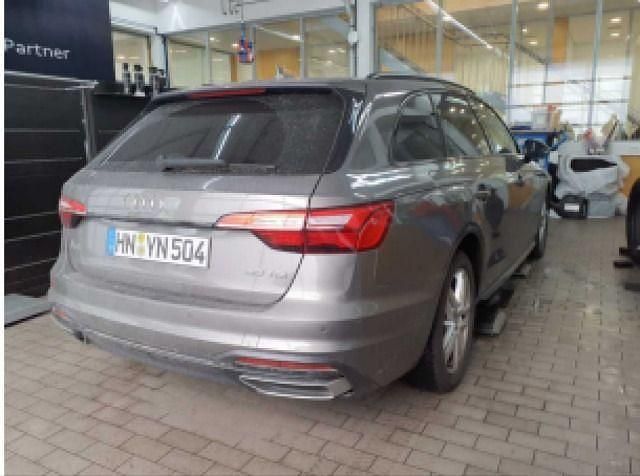 Gebraucht Audi A4 Advanced 136 PS (100 kW) 2020 Grau Kombi