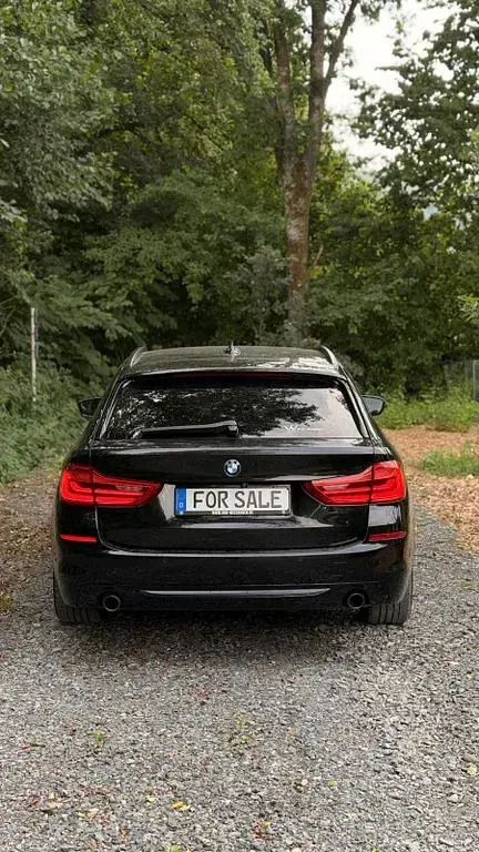 Gebraucht BMW 520 Sport Line 190 PS (139 kW) 2019 Schwarz Limousine