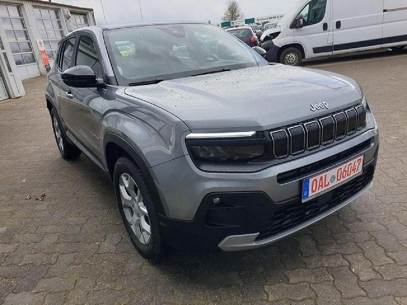 Gebraucht Jeep Avenger Altitude 101 PS (74 kW) 2025 Schwarz SUV