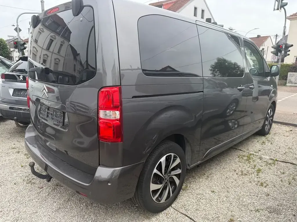 Gebraucht Citroën Spacetourer 179 PS (131 kW) 2022 Braun Van / Kleinbus