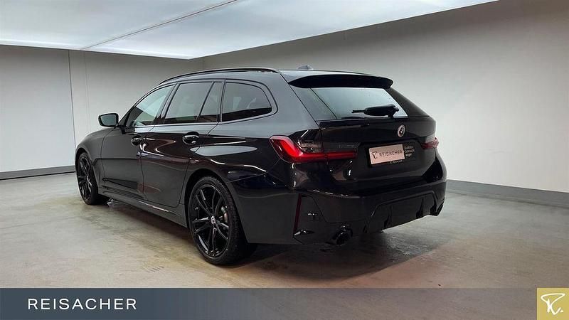 Gebraucht BMW 330 Efficient Dynamics 286 PS (210 kW) 2023 Saphirschwarz metallic Kombi