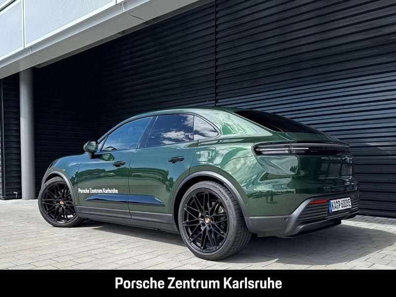Gebraucht Porsche Macan 380 kW (517 PS) 2025 Oakgrünmetallic neo SUV