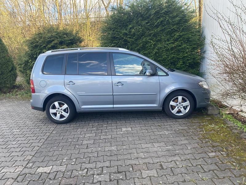 Gebraucht VW Touran 2008 Grau Van / Kleinbus