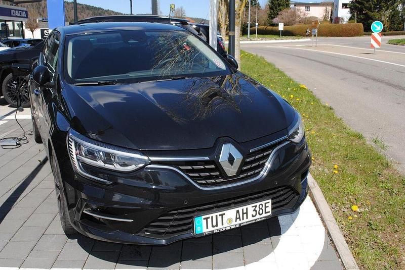 Gebraucht Renault Mégane Intens 160 PS (117 kW) 2021 Schwarz Limousine