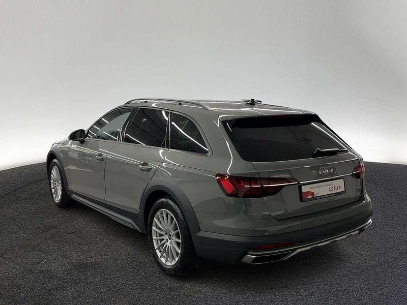 Gebraucht Audi A4 Allroad Ambiente 204 PS (150 kW) 2021 Quantumgrau Kombi