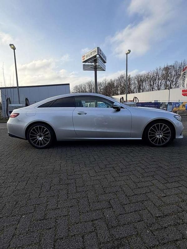 Gebraucht Mercedes E200 184 PS (135 kW) 2016 Grau Coupé