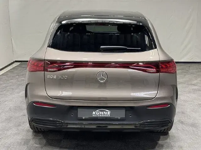 Gebraucht Mercedes EQE300 180 kW (245 PS) 2025