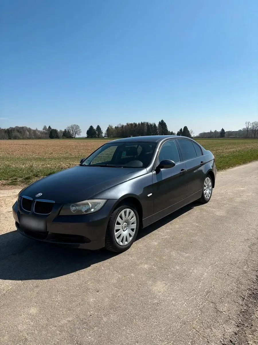 Second-hand BMW 320 150 CP (110 kW) 2005 Gri Berlinǎ