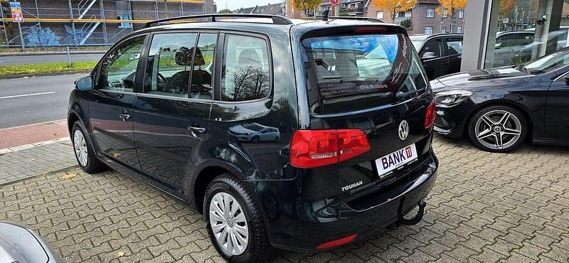 Gebraucht VW Touran R 105 PS (77 kW) 2012 Grün Van / Kleinbus