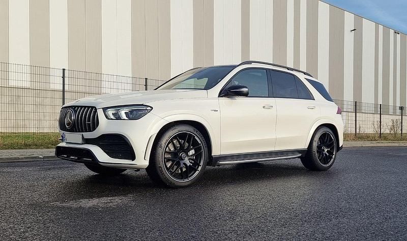 Weiß Gebraucht 2020 Mercedes GLE53 AMG AMG SUV | 83.000 € (Teuer) - Bild 1/4