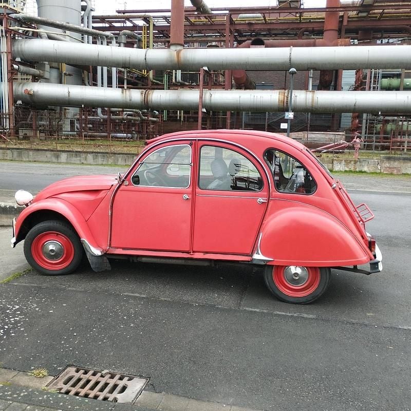 Rot Gebraucht 1989 Citroën 2CV Limousine | 7.300 € - Bild 1/4