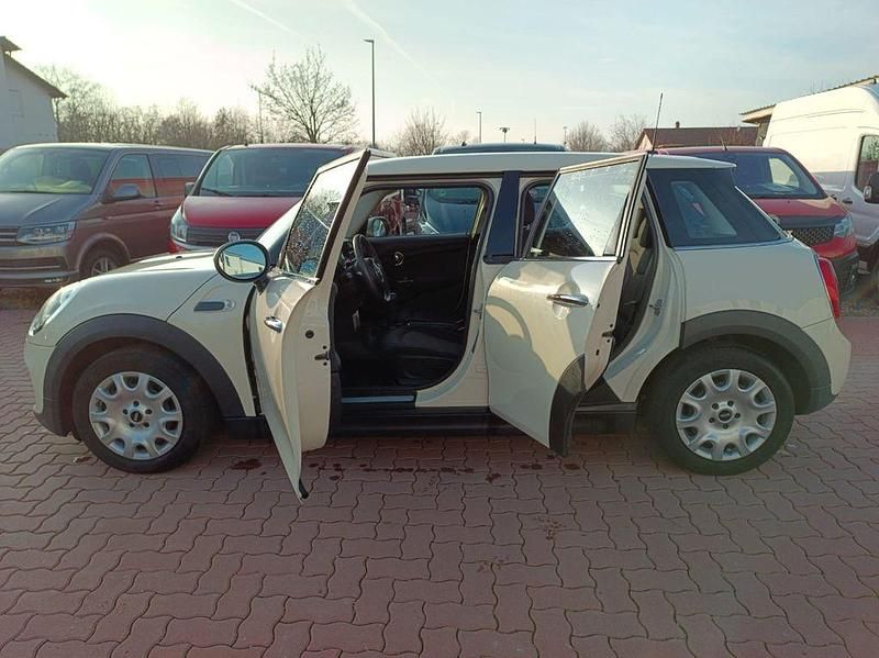 Gebraucht Mini ONE 75 PS (55 kW) 2015 Weiß Kleinwagen