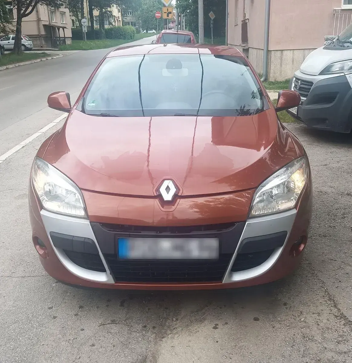 Gebraucht Renault Mégane Coupé Dynamique 131 PS (96 kW) 2011 Orange Coupé