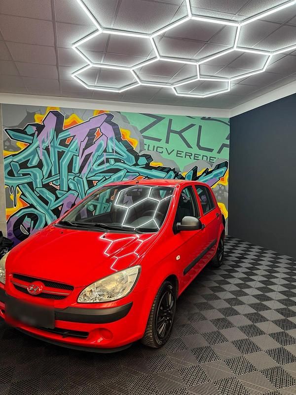 Gebraucht Hyundai Getz 67 PS (49 kW) 2008 Rot Kleinwagen
