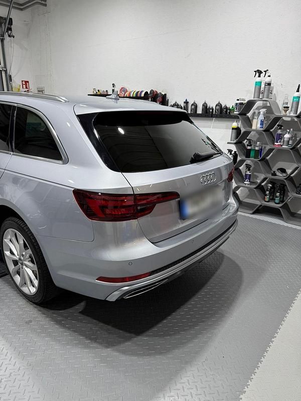 Usata Audi A4 S-Line 190 CV (139 kW) 2019 Argento Station wagon