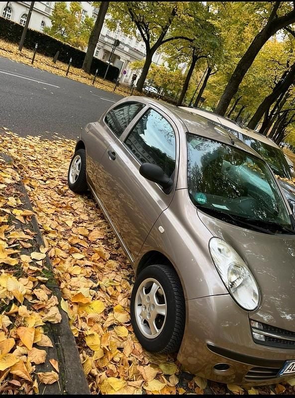Gebraucht Nissan Micra 65 PS (47 kW) 2006 Grau Kleinwagen