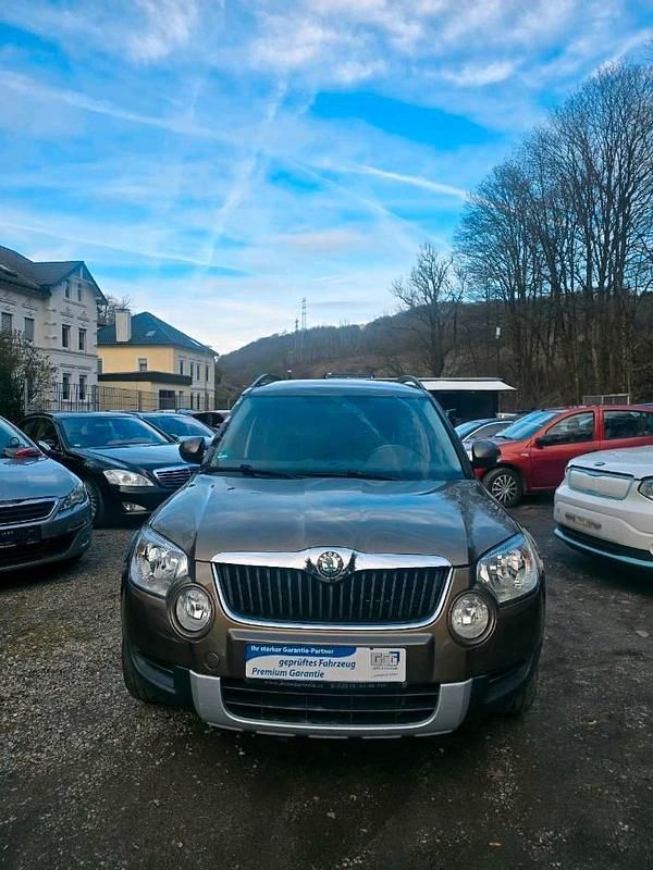 Gebraucht Skoda Yeti 105 PS (77 kW) 2012 Gold SUV