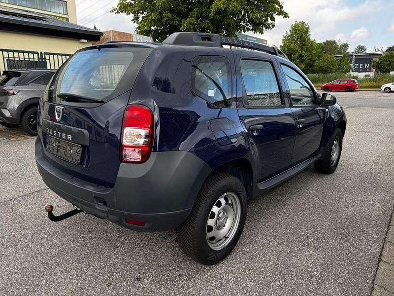 Second-hand Dacia Duster 90 CP (66 kW) 2016 Albastru SUV