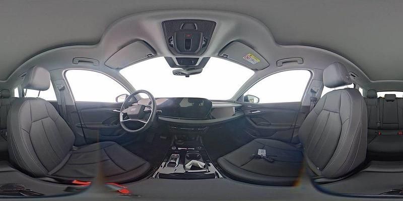 Gebraucht Audi Q6 e-tron S-Line 185 kW (252 PS) 2025 Gletscherweiß SUV