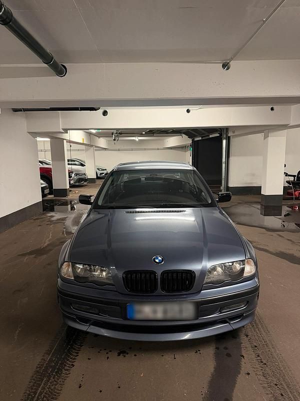 Gebraucht BMW 323 Sport Line 170 PS (125 kW) 1998 Grau Limousine