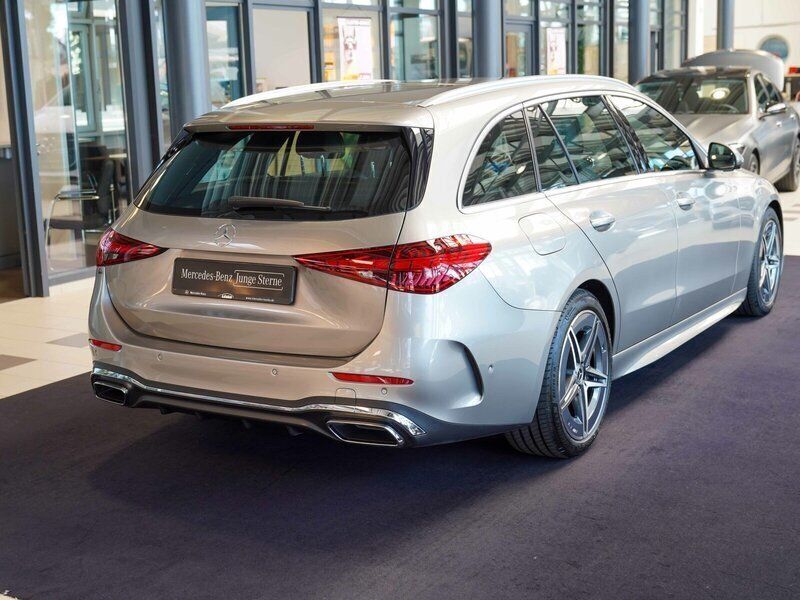 Gebraucht Mercedes C220 AMG line 197 PS (144 kW) 2023 Silber Kombi
