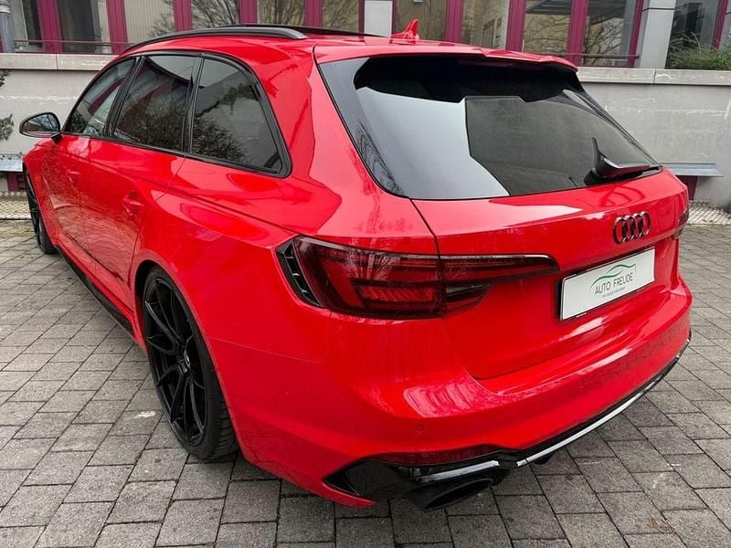 Gebraucht Audi RS4 Ambiente 450 PS (330 kW) 2018 Rot Kombi