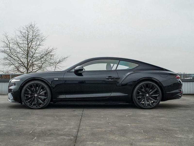 Gebraucht Bentley Continental 600 PS (441 kW) 2025 Schwarz