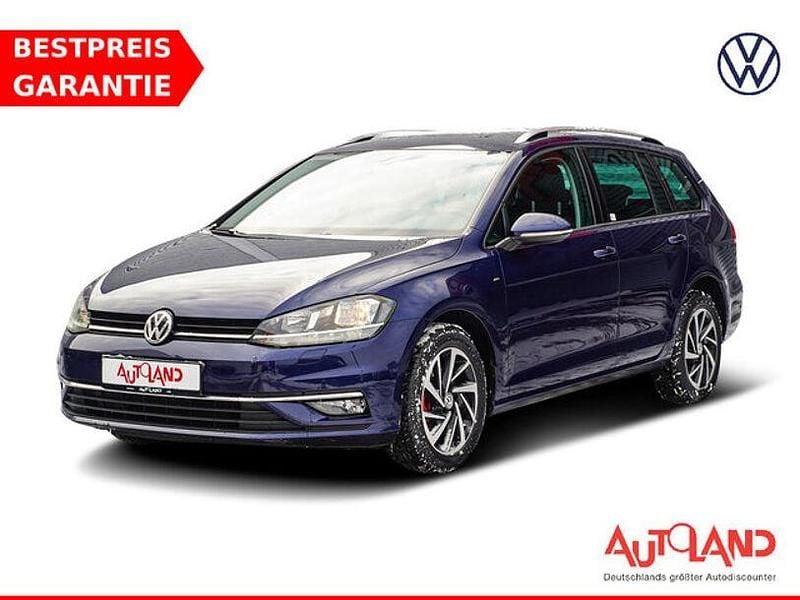Blau Gebraucht 2019 VW Golf VII Comfortline Limousine | 16.990 € (Fairer Preis) - Bild 1/4