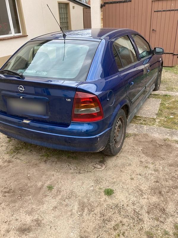 Gebraucht Opel Astra 84 PS (61 kW) 2004 Blau Limousine