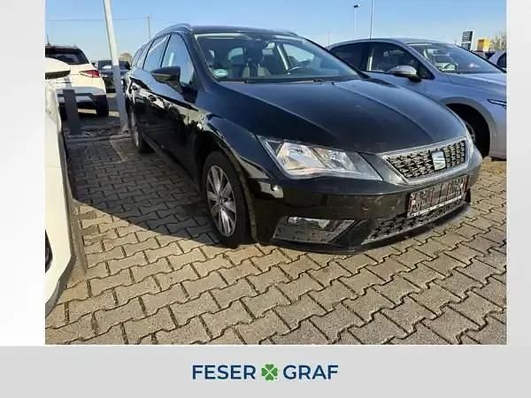 Midnight schwarz Gebraucht 2019 Seat Leon Kombi | 13.850 € (Guter Preis) - Bild 1/4